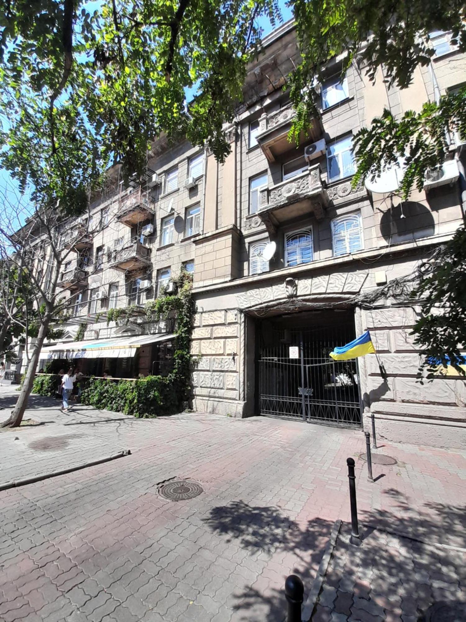 Apartment On Hretska 26/28 Одесса Экстерьер фото